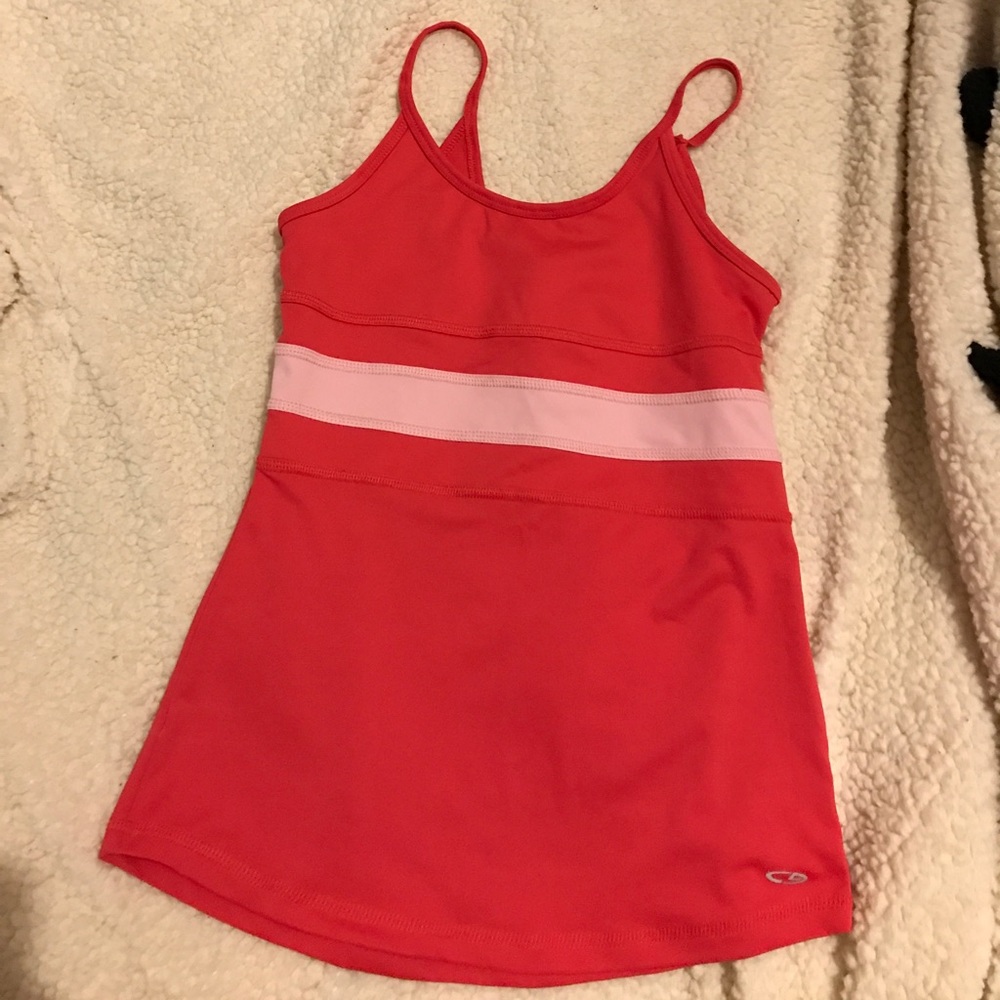 Workout top bundle - Picture 3 of 4